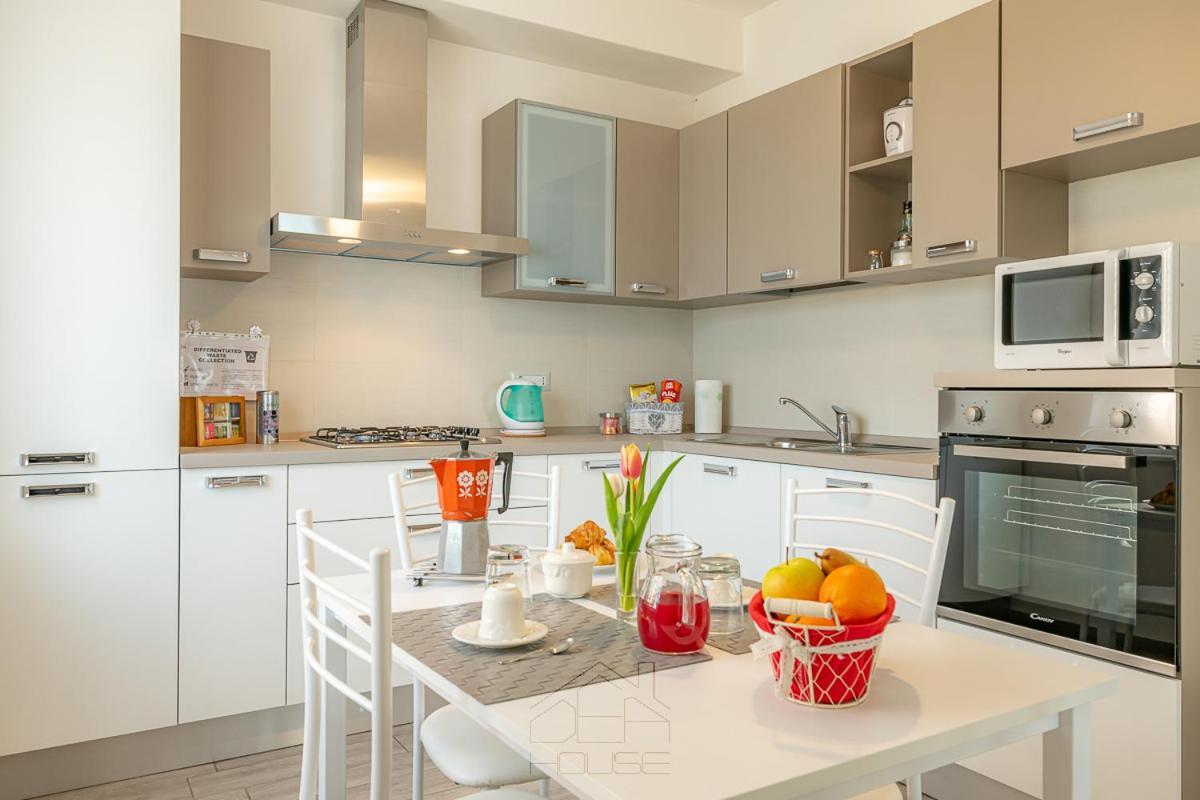 Dea House Apartamento Nesso Exterior foto